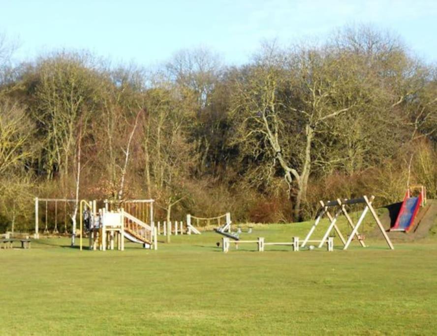 The Old Hay Barn - Games Room, Gym, Sleeps 8 Godmanchester Εξωτερικό φωτογραφία